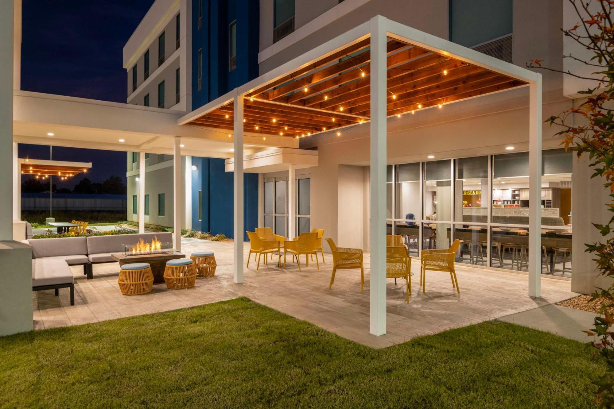Home2 Suites By Hilton Джоунсбъроу Екстериор снимка